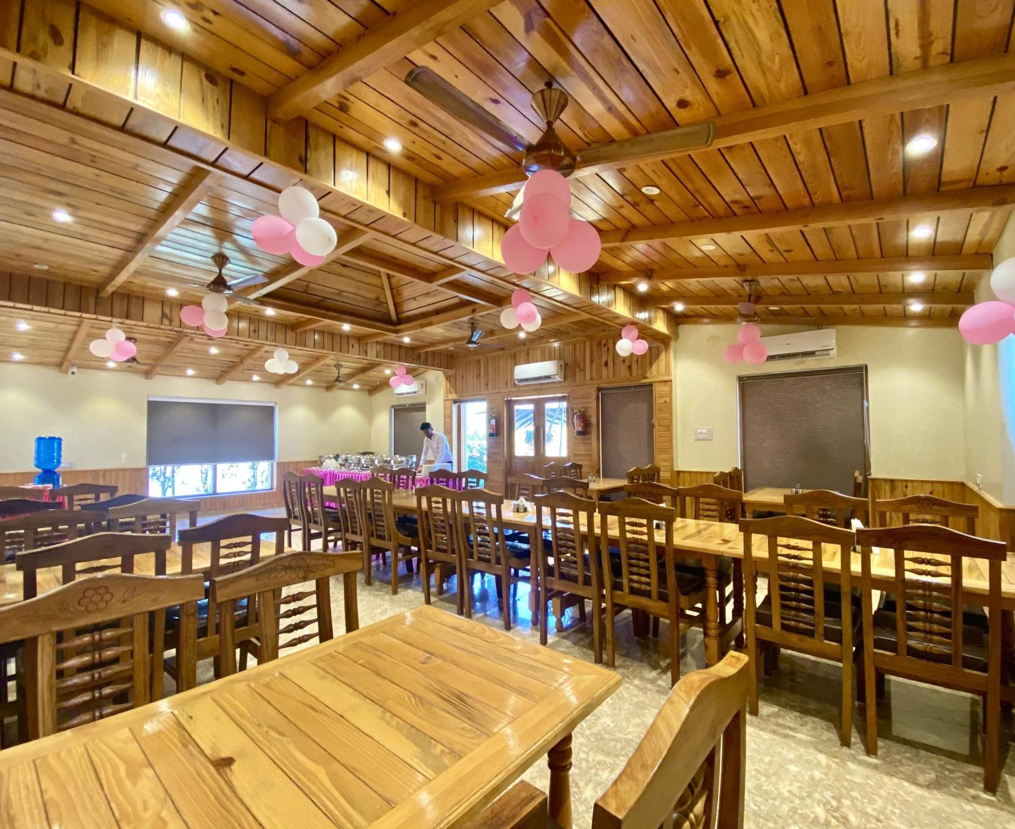 Corbett Bungalow , Jim Corbett ラムナガル エクステリア 写真